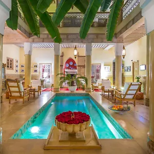 Azoulay Riad