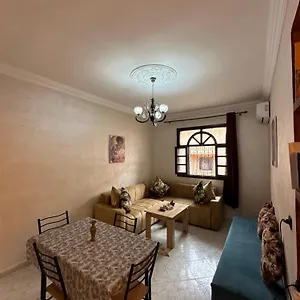  Apartment Lovely 2-bedroom